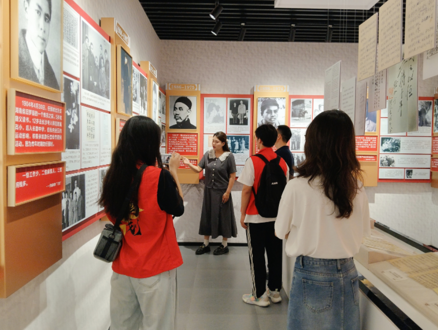 江苏建院：青春舵手铸魂育人传习社以创意实践助力红色资源保护与活化